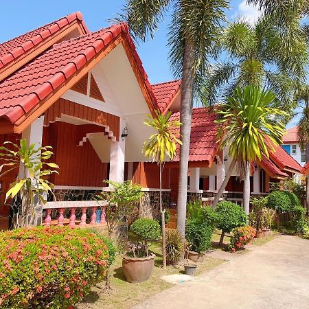 Bunraksa Resort Kamphaeng Phet Esterno foto