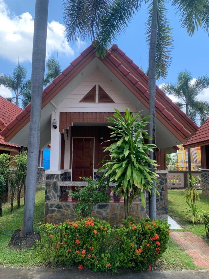 Bunraksa Resort Kamphaeng Phet Esterno foto