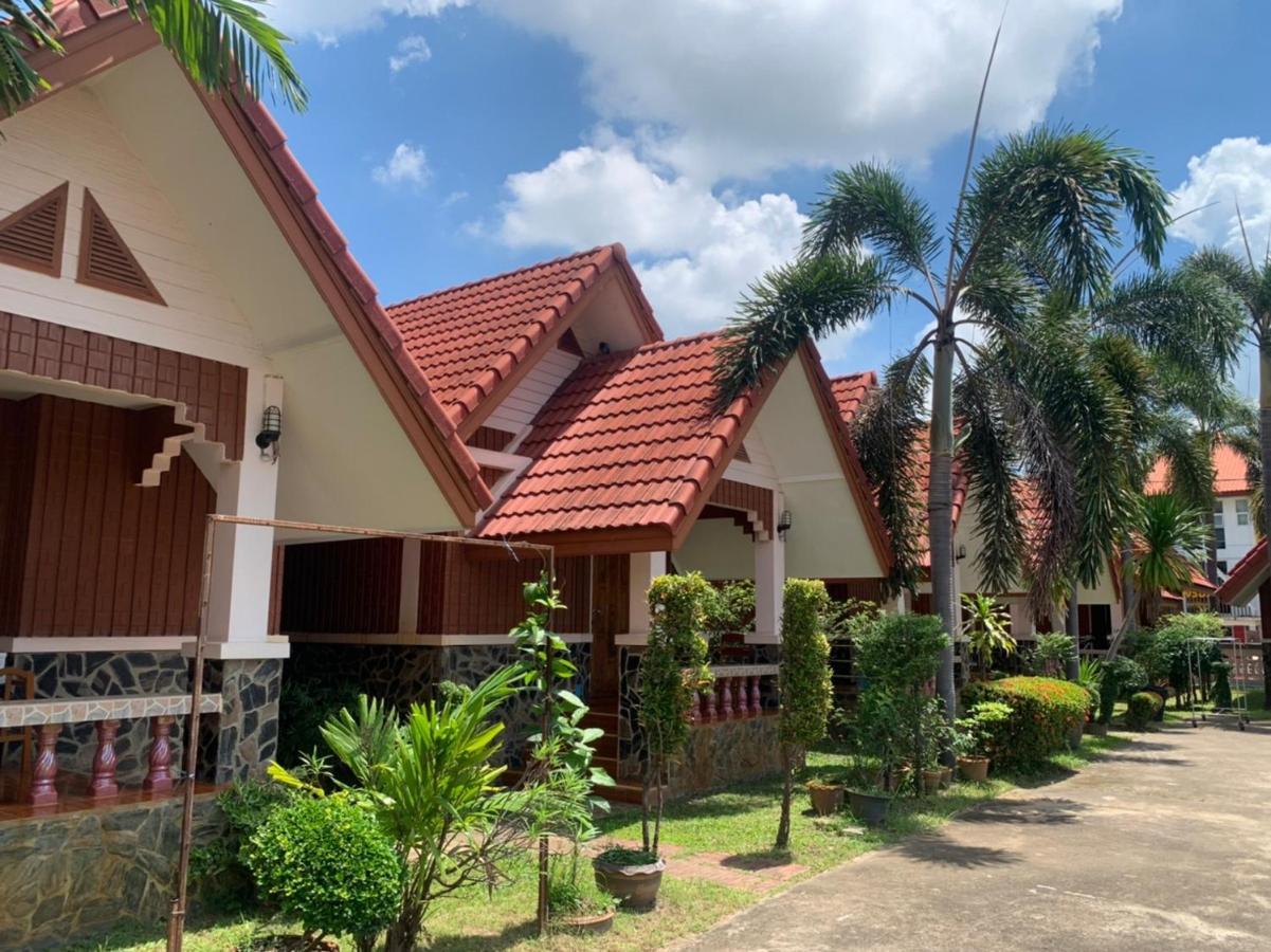 Bunraksa Resort Kamphaeng Phet Esterno foto