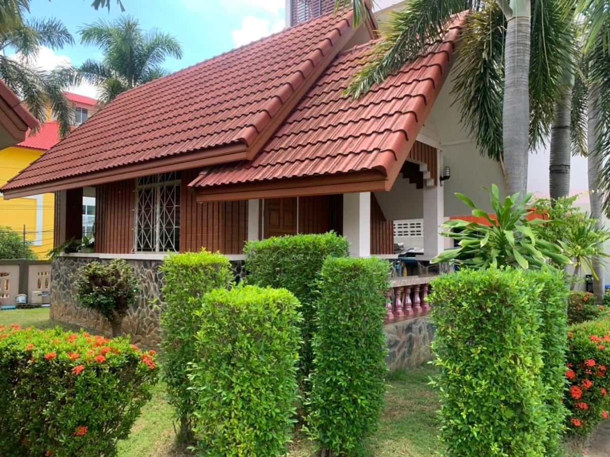 Bunraksa Resort Kamphaeng Phet Esterno foto