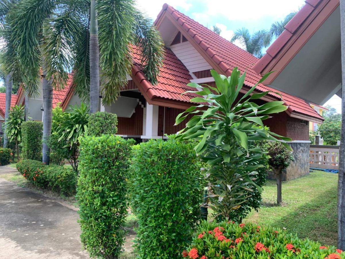 Bunraksa Resort Kamphaeng Phet Esterno foto