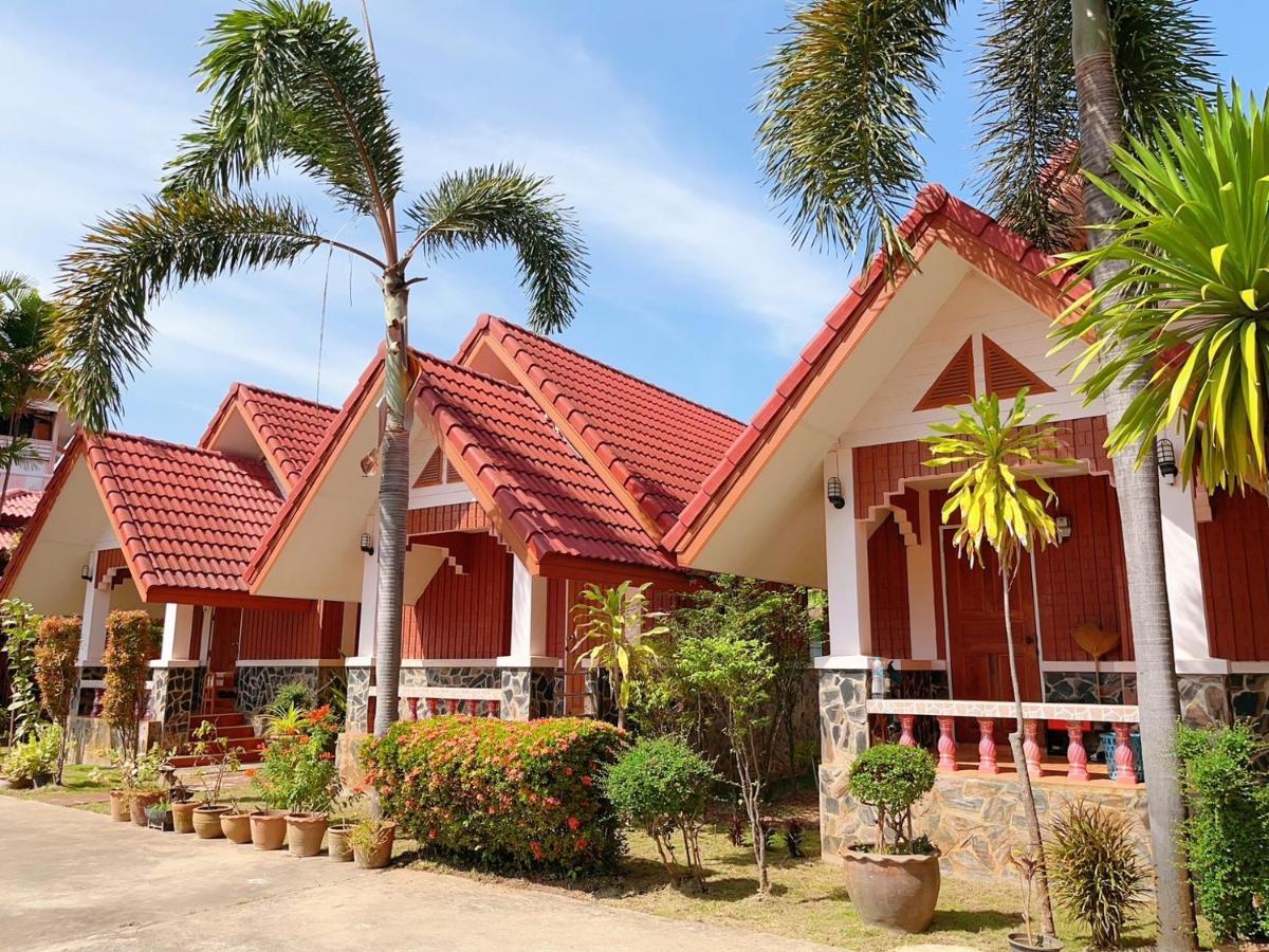 Bunraksa Resort Kamphaeng Phet Esterno foto