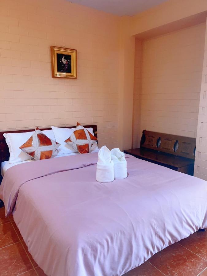 Bunraksa Resort Kamphaeng Phet Esterno foto