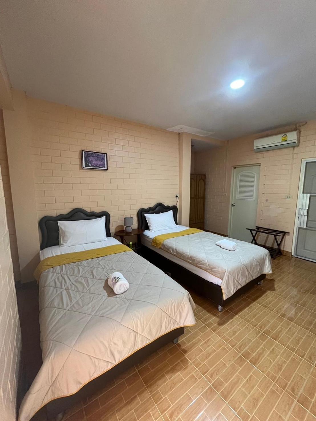 Bunraksa Resort Kamphaeng Phet Esterno foto